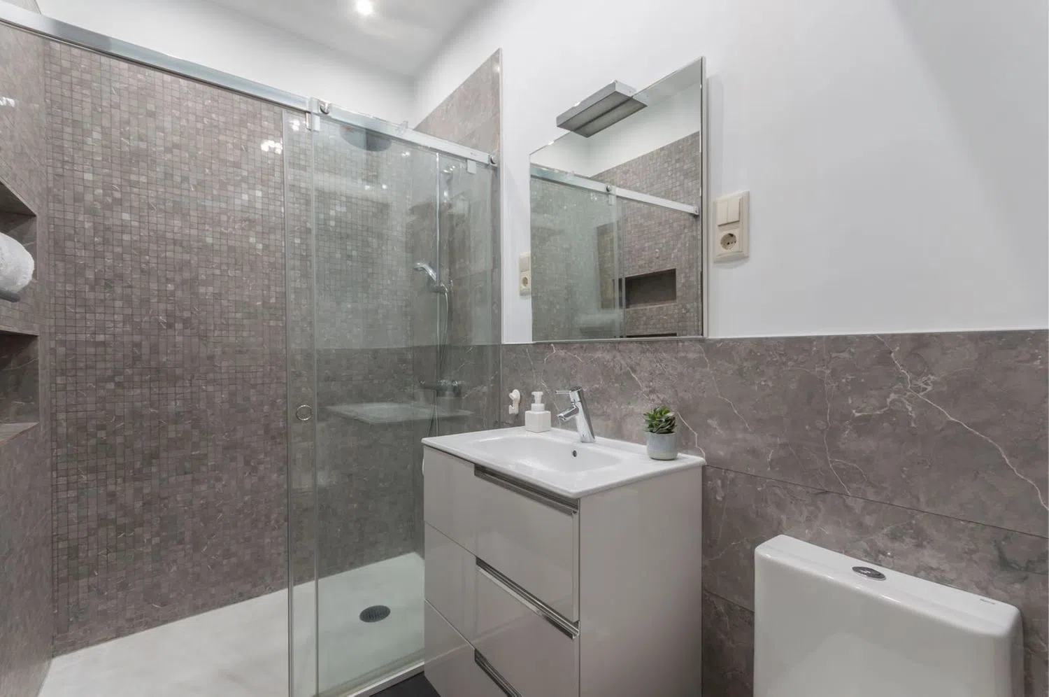 Piso en calle de las Huertas, 14 - Foto 12