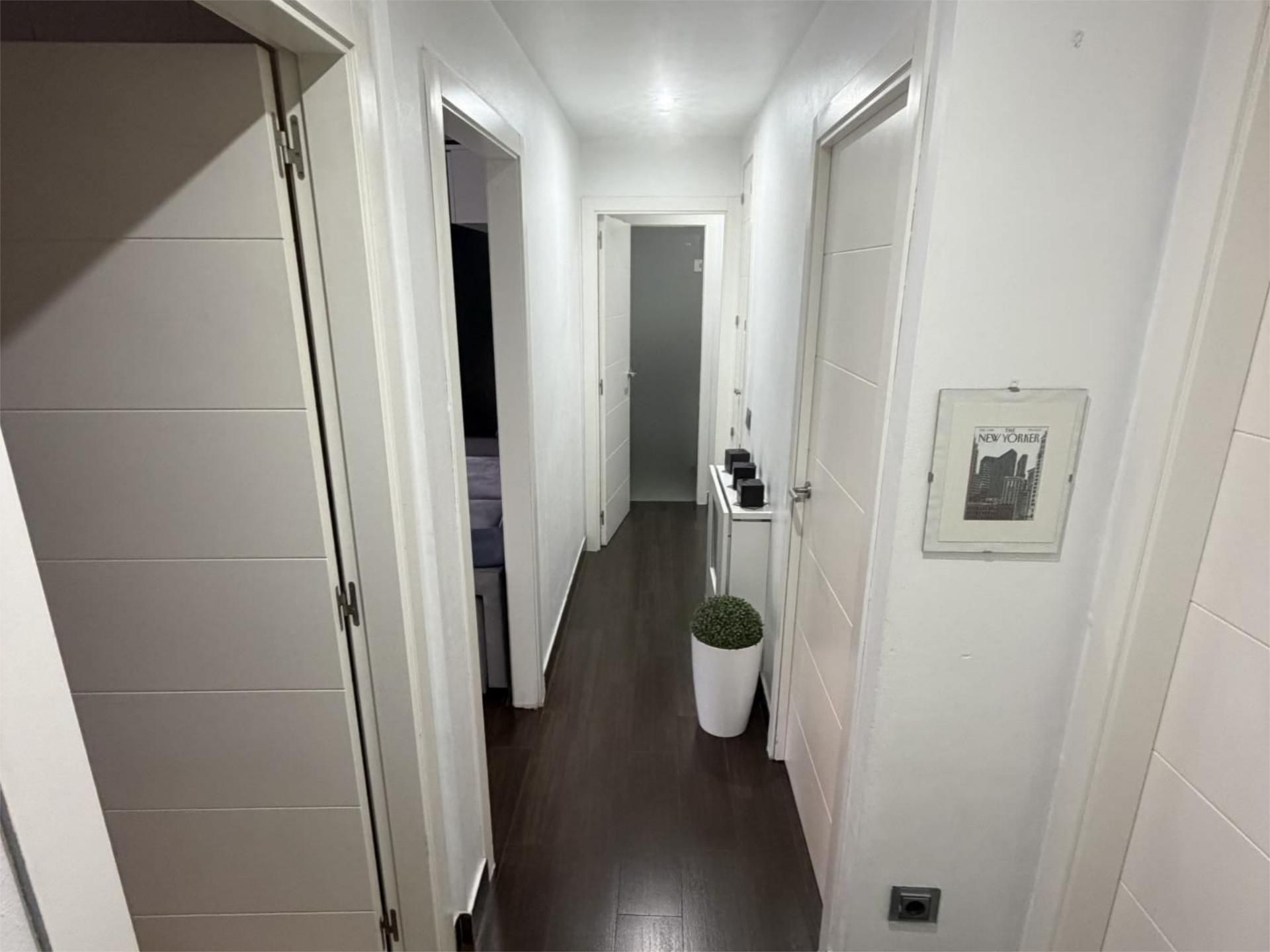 Piso en  Calle de María Sevilla Diago 36 - Foto 16