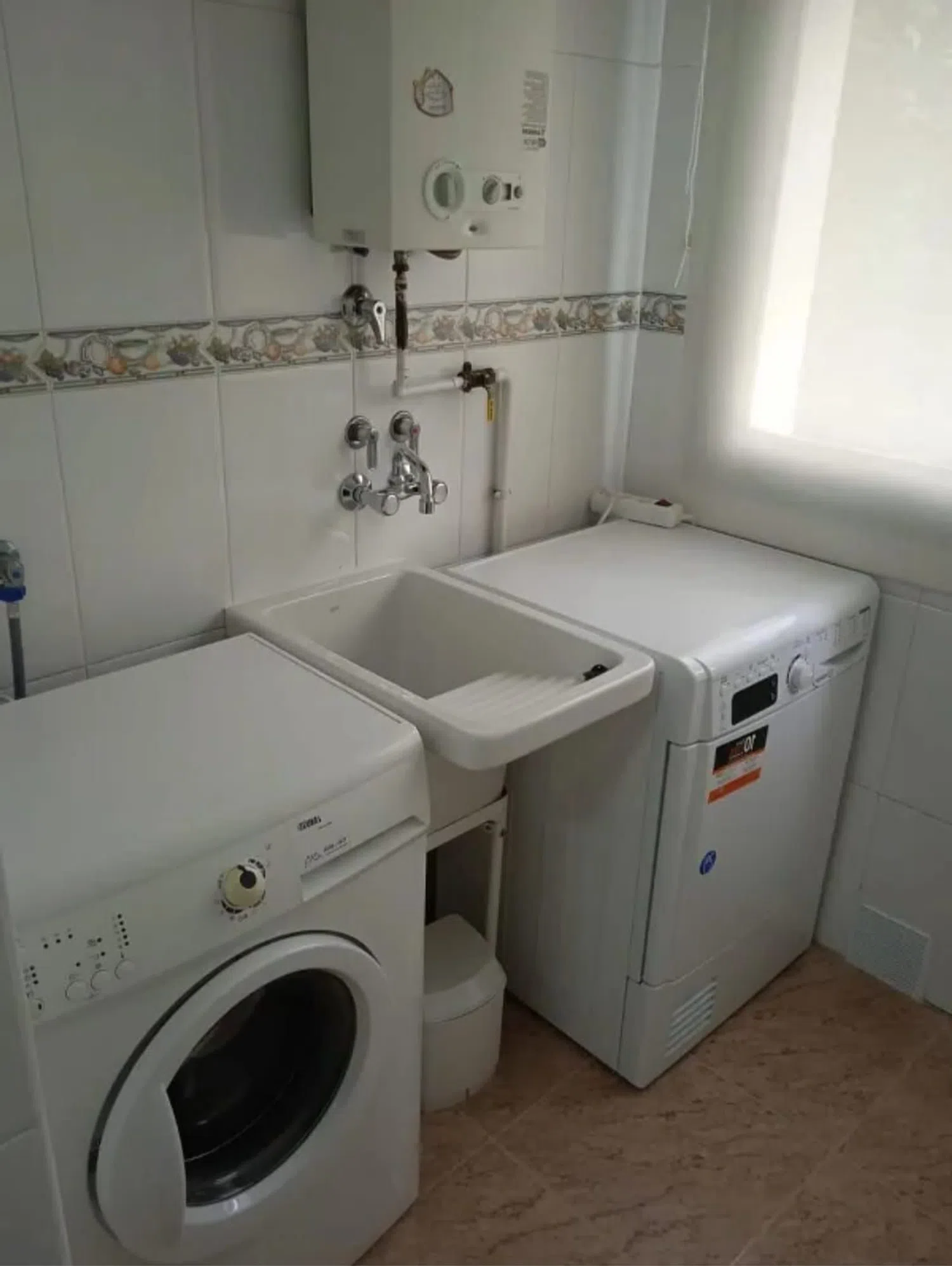 Piso en calle Valencia, 4 - Foto 4