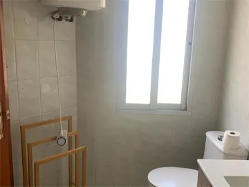 Casa adosada en  Calle Géminis 76 - Foto 3