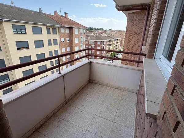 Piso en Calle Gran Vía, 17 - Foto 2