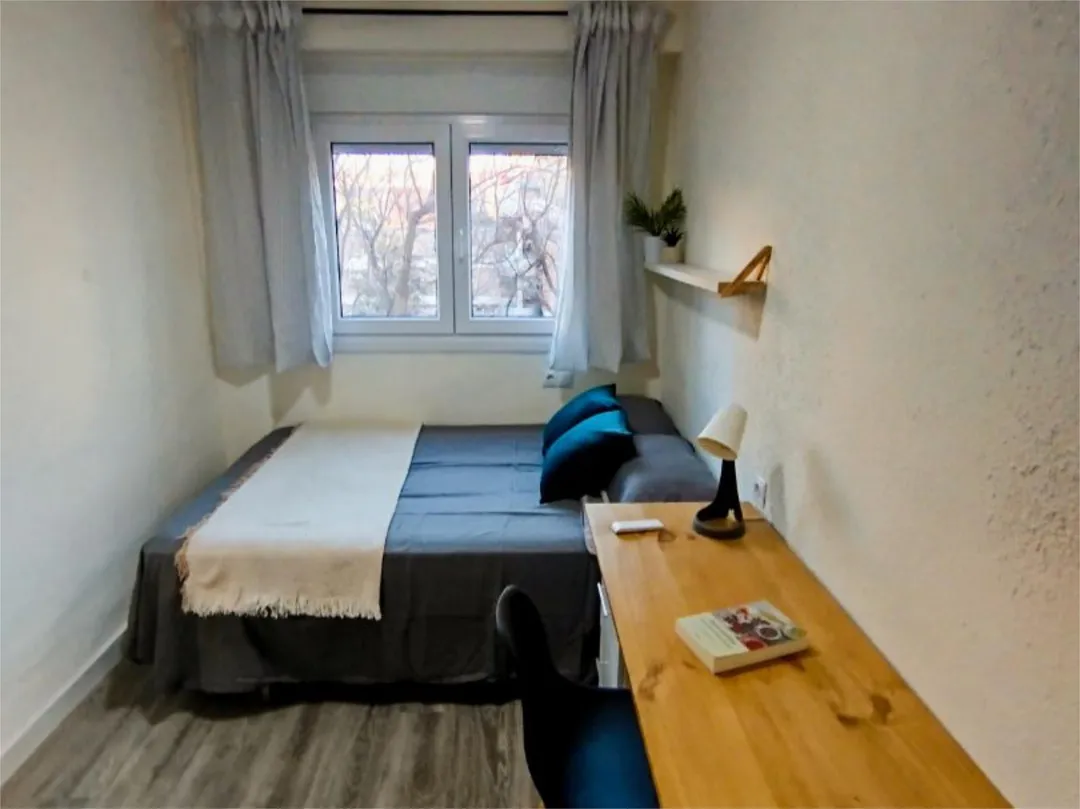 Piso en  Calle Periodista Luis de Vicente 9 - Foto 12