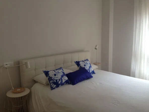 Piso en calle Pérez de la Sala, 37 - Foto 2