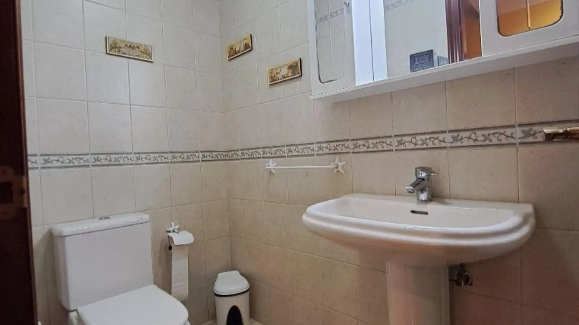 Piso en  Calle Pino Ojeda Pintora-Poeta 4 - Foto 18