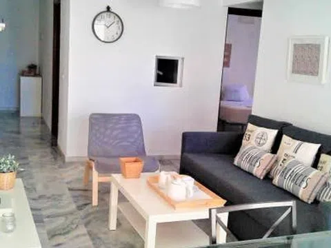 Piso en calle Reding, 11