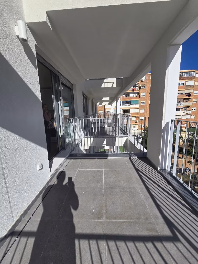 Piso en  Avenida de los Guindos 29 - Foto 8