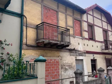 Casa adosada en  La Unión Etxetaldea 1 - Foto 1