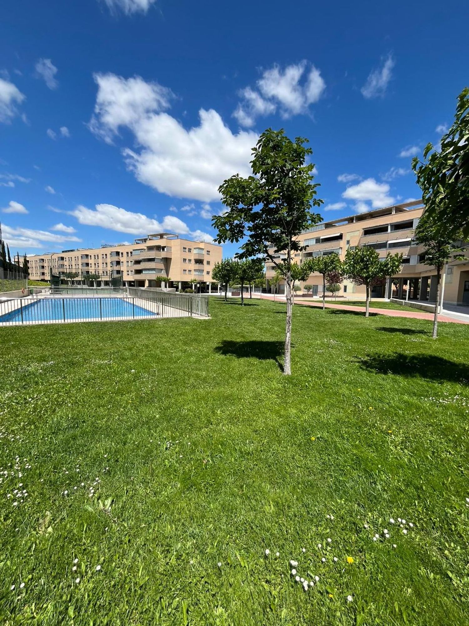 Dúplex en Calle Ibón de Cregüeña, 1 n, Miralbueno - Foto 3