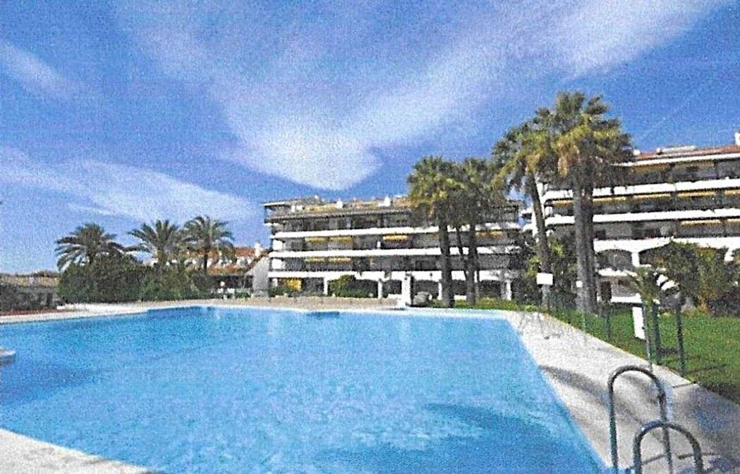 Piso en Calle Margarita, 3, La Carolina-Guadalpín - Foto 2