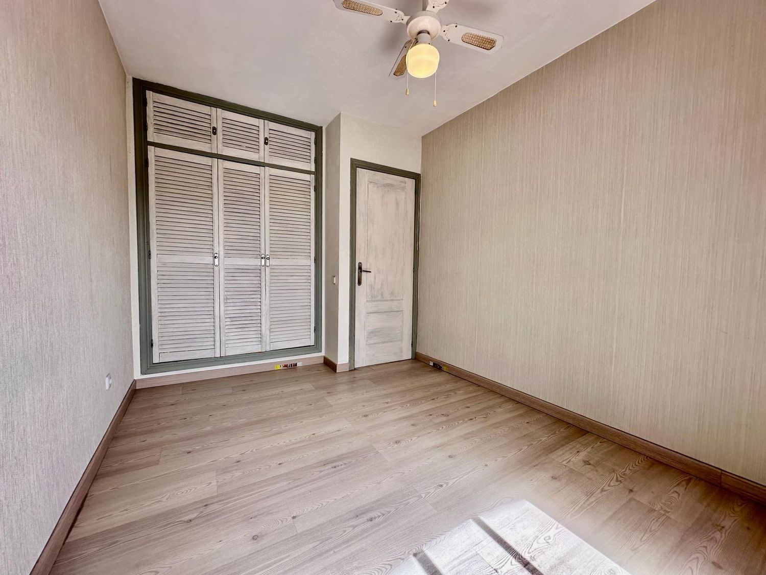 Chalet adosado en Arroyo de la Miel - Foto 26