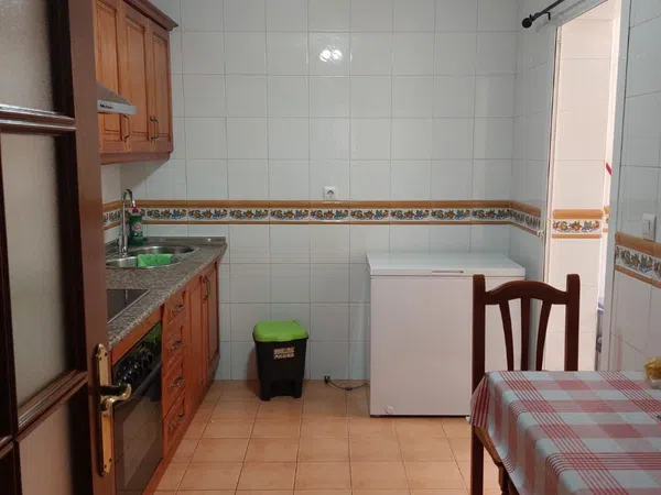 Piso en avenida del Editor Ángel Caffarena, 29 - Foto 5