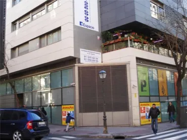 Piso en  Calle de Hermosilla 82 - Foto 2