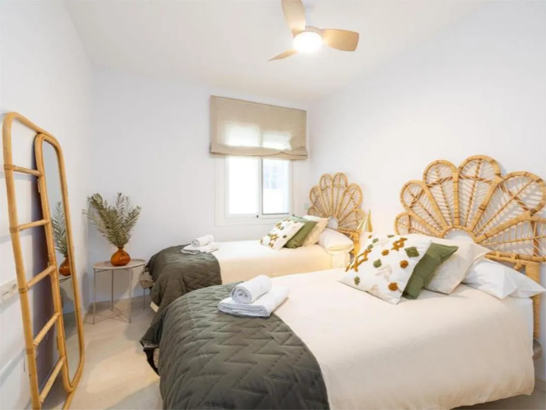 Piso en  Avenida Juan Gómez Juanito 14 - Foto 9