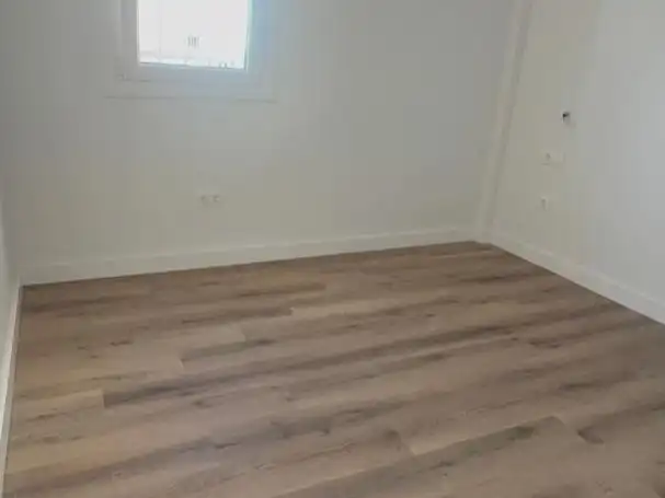 Piso en  Avenida de Bellavista 10 - Foto 6