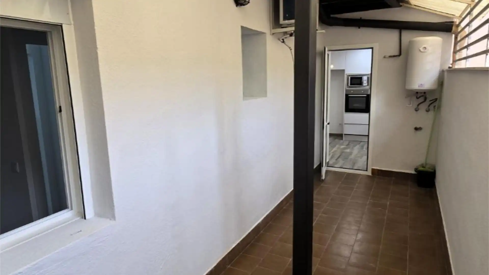 Piso en  Carrer de Concepción Arenal 144 - Foto 13