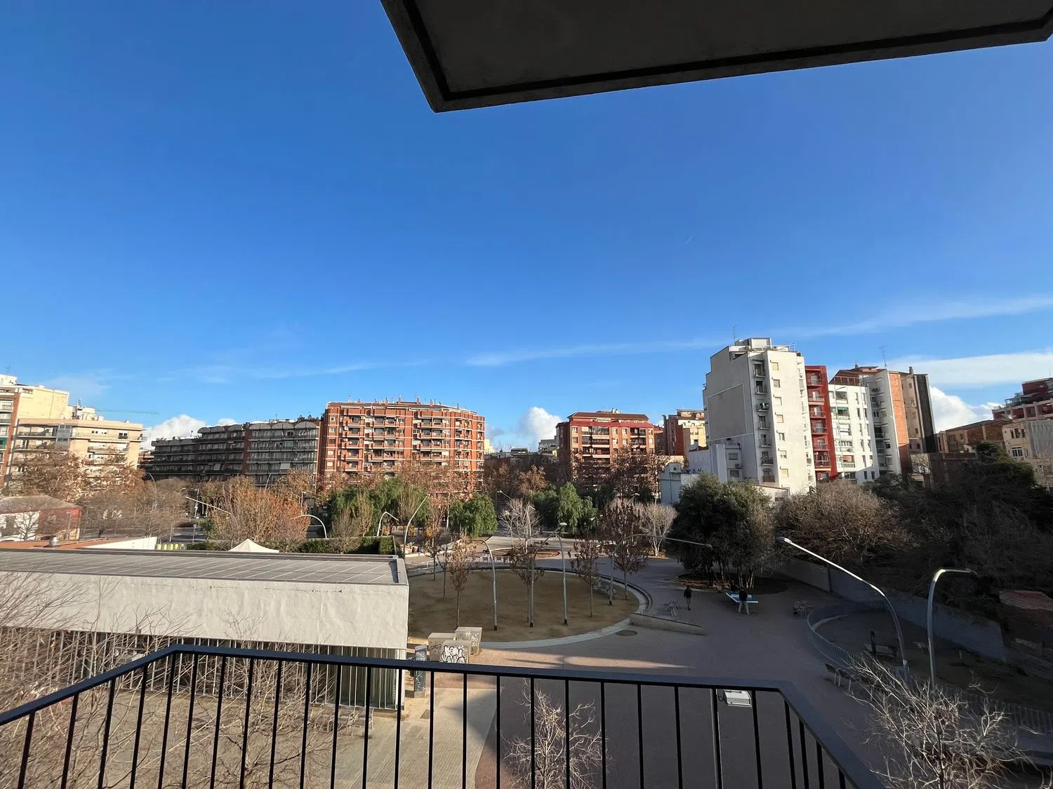 Piso en Barrio El Camp de l'Arpa del Clot - Foto 3