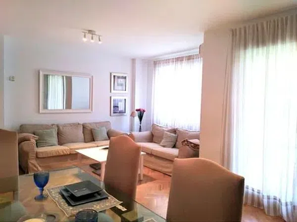 Chalet adosado en venta en Avenida de Francisco Guerrero, 2 - Foto 1