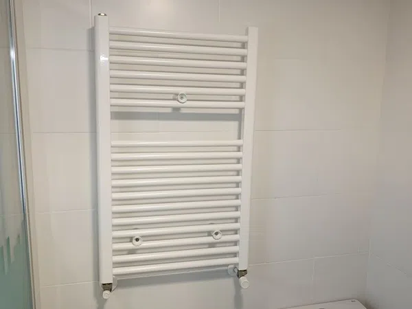 Chalet adosado en calle Sevilla, 1999 - Foto 4