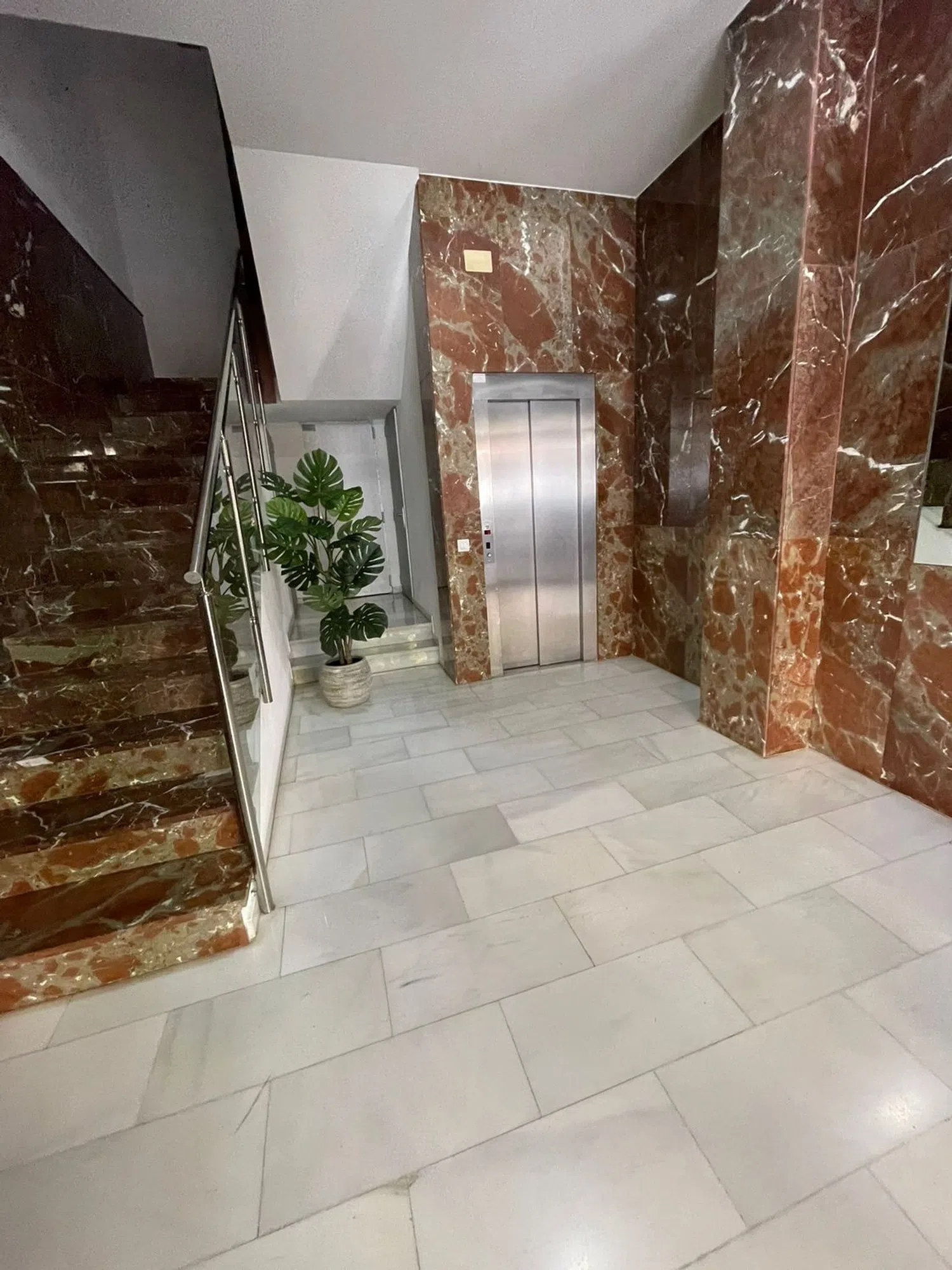 Piso en avenida de Peris i Valero, 110 - Foto 2