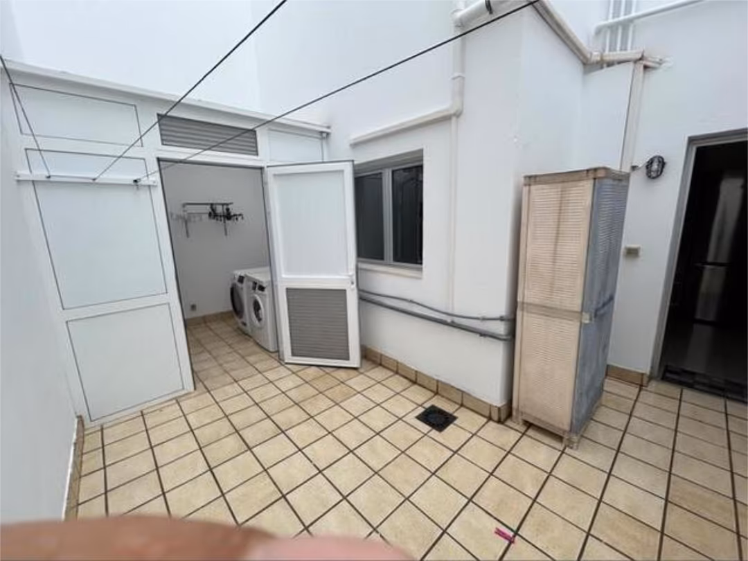 Piso en León y Castillo - Foto 9