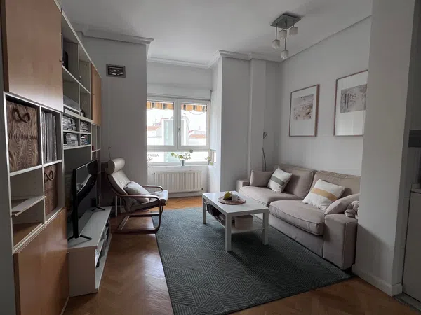 Piso en Calle Hermanos del Moral, 11, Opañel - Foto 1