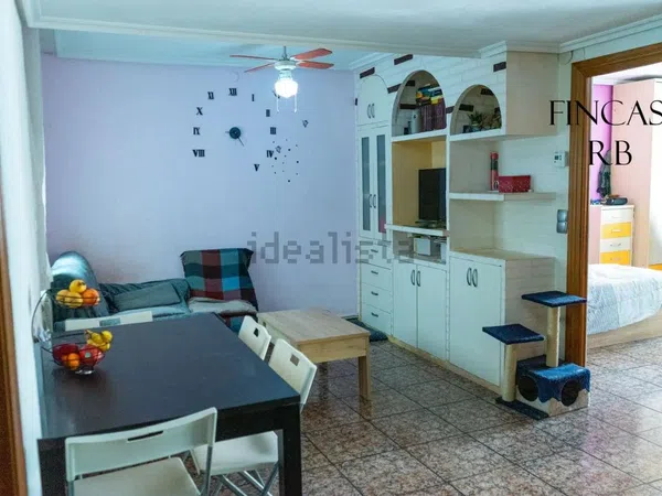 Piso en calle de Copérnico, 4