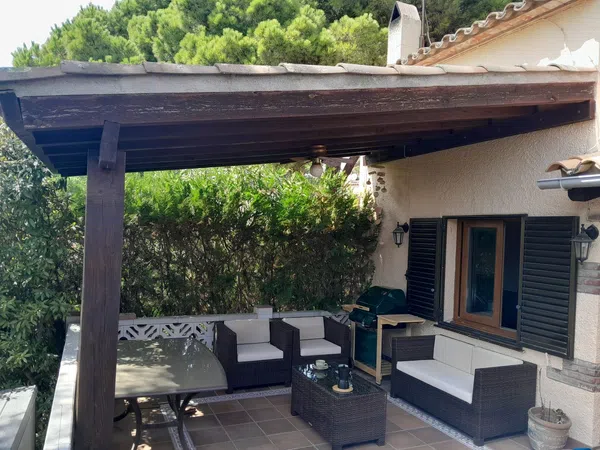 Chalet adosado en Passatge Dublín, 20, Torre Vella - Torre Gran - Les Dunes - Foto 5