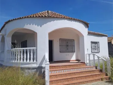 Casa adosada en Dolores (Alicante) - Foto 1