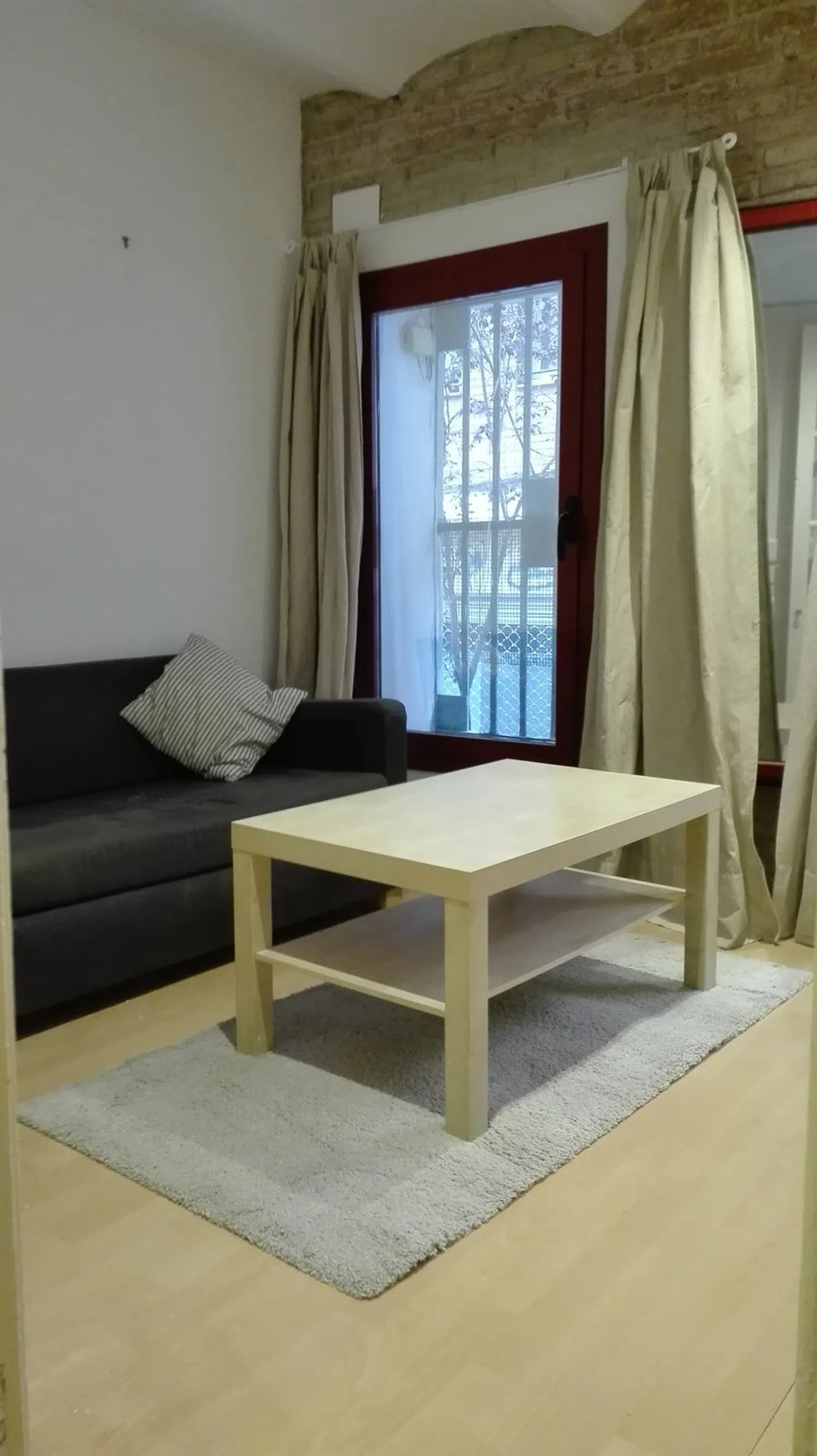 Piso en calle de Tordera, 47 - Foto 1