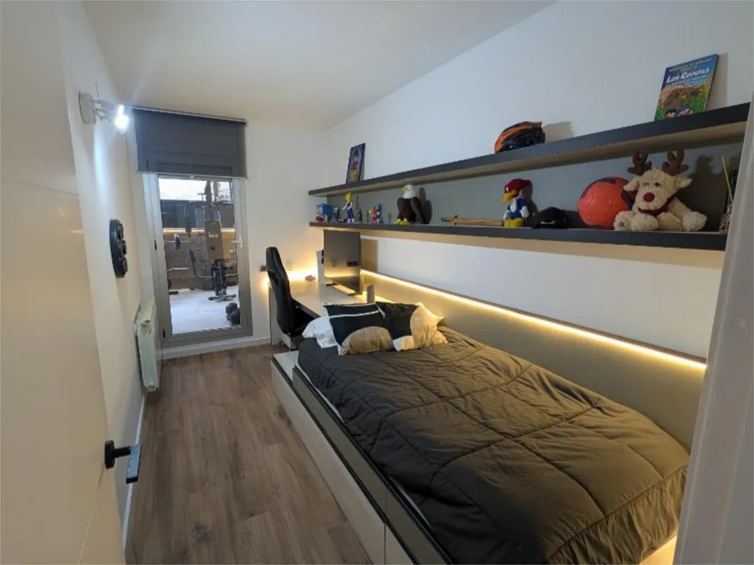 Piso en  Carrer de Miquel Martí i Pol 4 - Foto 21