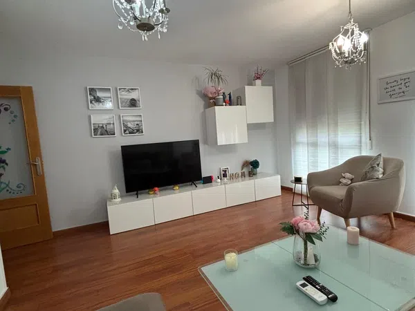 Piso en avenida Pintor Pedro Cano, 38 - Foto 3