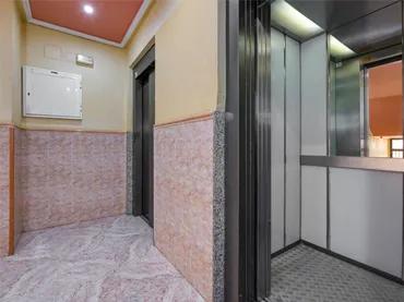 Piso en  Calle Villa Madrid 39 - Foto 9