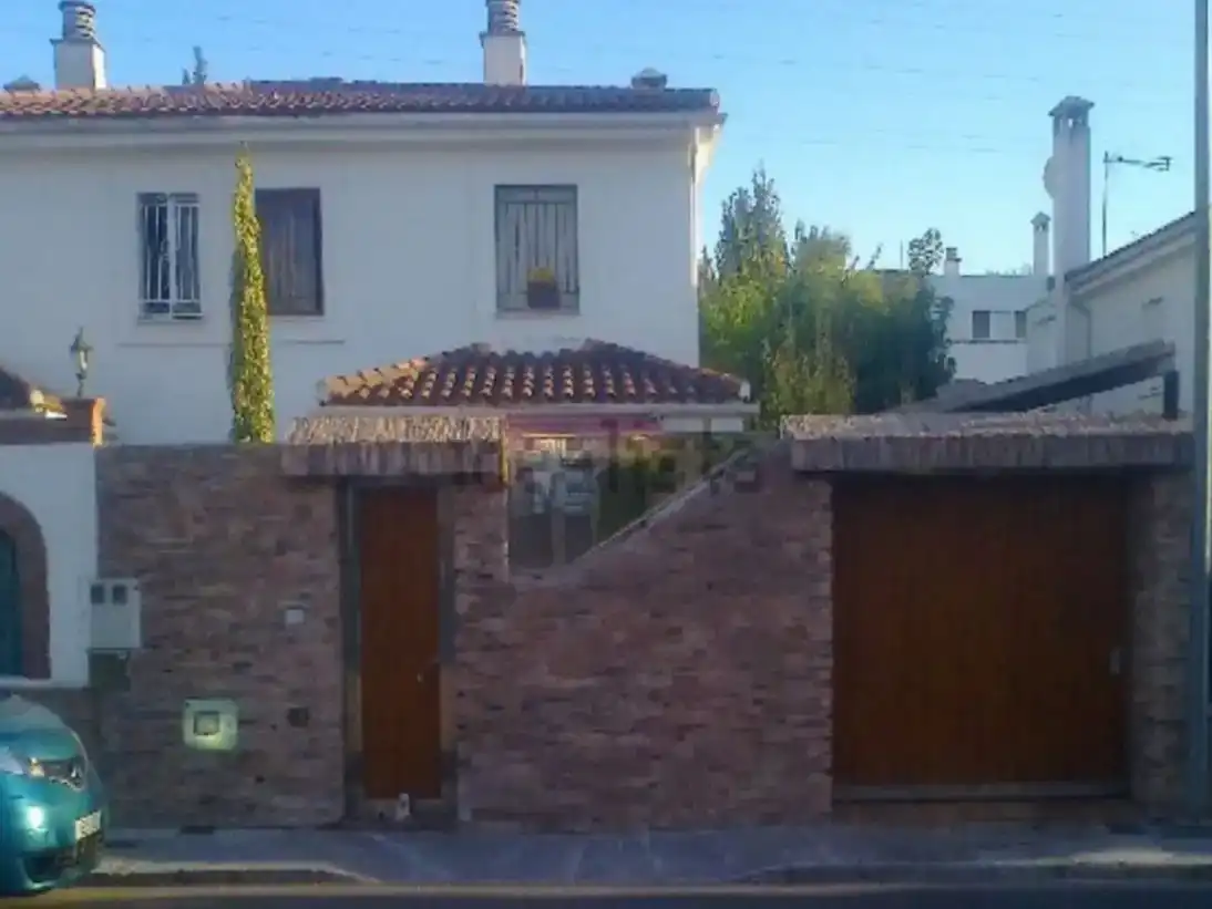 Casa adosada en  Calle Madroños 18 - Foto 11