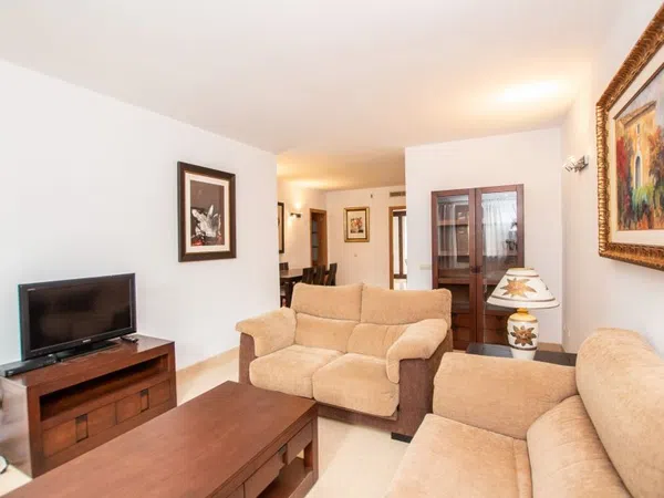 Chalet adosado en Calle Francisca Arnau Rigo, 9 Bajos - Foto 2