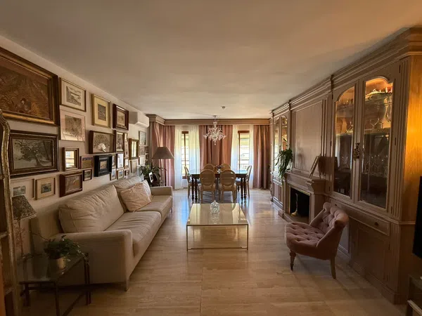 Piso en avenida Oscar Espla, 6