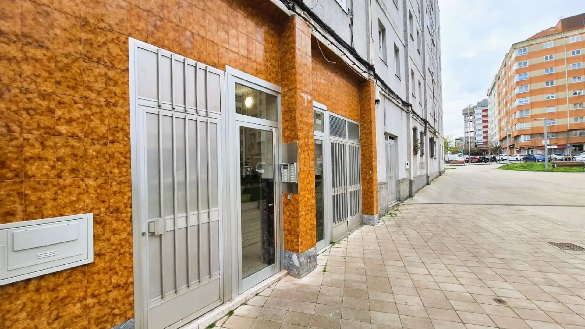 Piso en  Calle Monasterio de Cines 2 - Foto 4