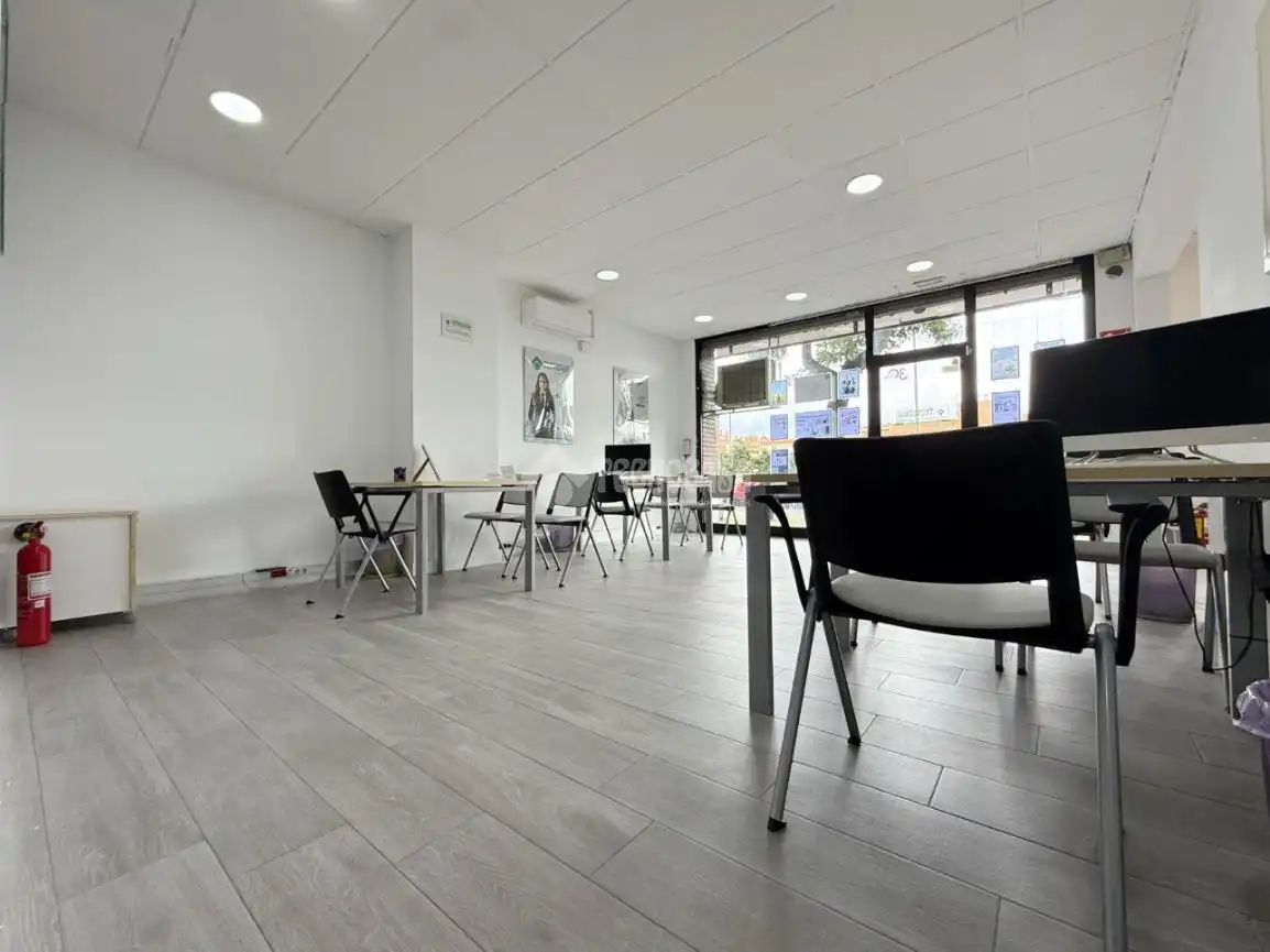 Local comercial en Sant Boi de Llobregat - Foto 18