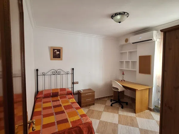 Piso en Segismundo moret, 62, Victoria Eugenia, Málaga - Foto 2