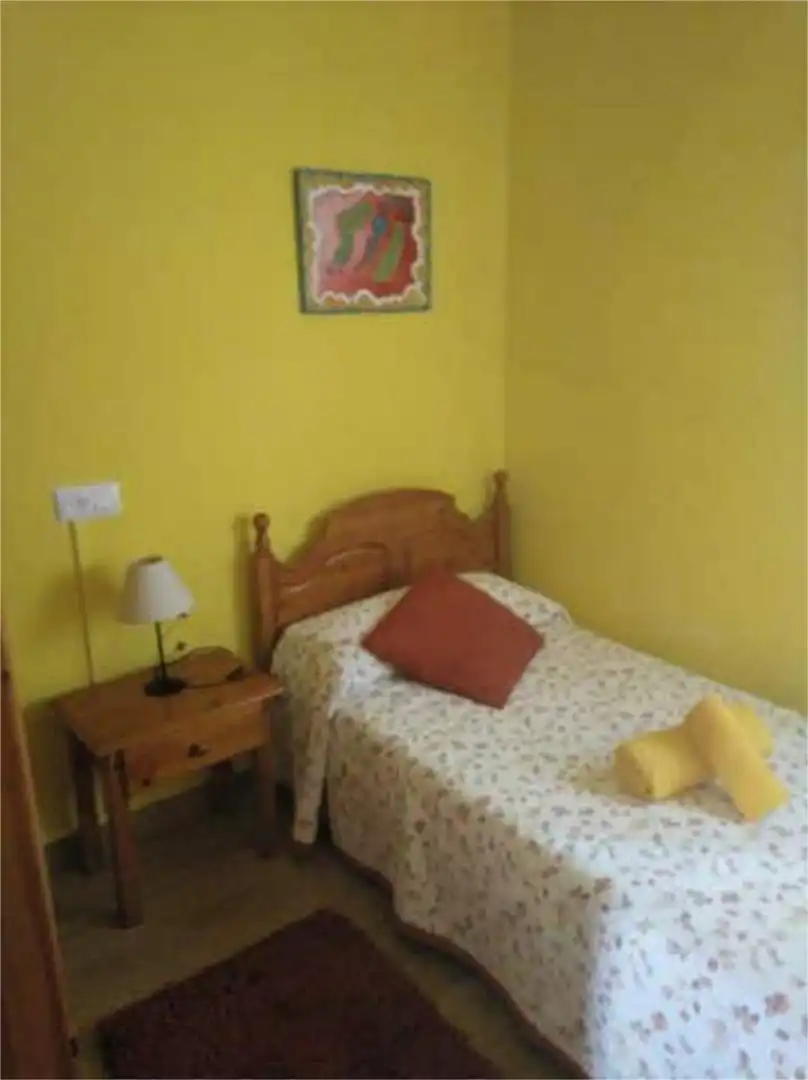Casa adosada en Fuentes - Foto 6