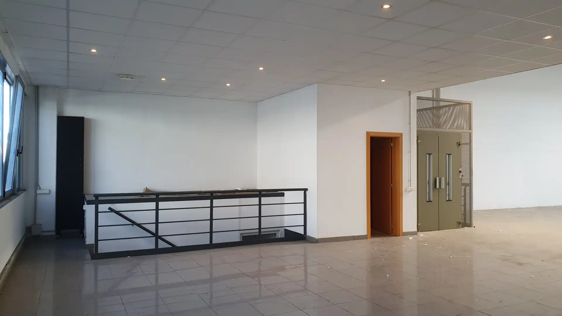 Nave Industrial en  Carrer de la Mora 27 - Foto 10