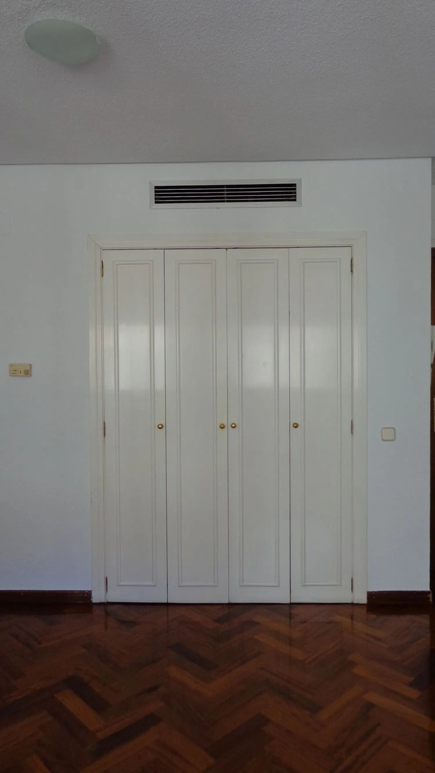 Estudio en calle de Manuel González Longoria, 8 - Foto 17