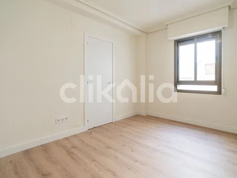 Piso en calle de la Serra d'Agullent - Foto 21