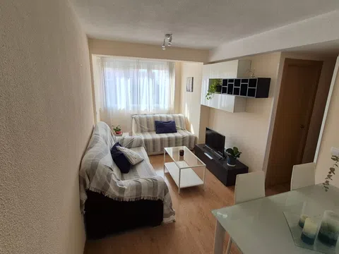 Piso en plaza de Ribadeo, 9