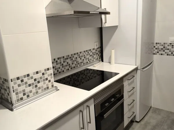 Piso en Avenida de la Paz, 25, El Juncal - El Plantinar, Sevilla - Foto 1