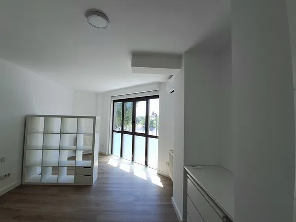 Piso en Calle de Grecia, 1, Zona Avenida Europa - Foto 2