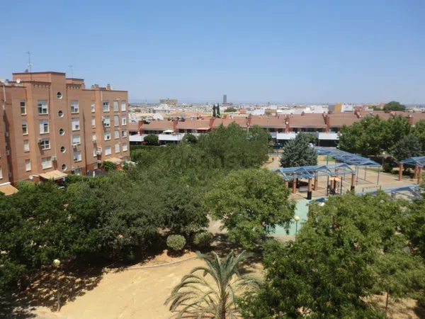 Piso en Calle Cerro Viejo, 8, Ciudad Aljarafe, Ciudad Aljarafe - Foto 1