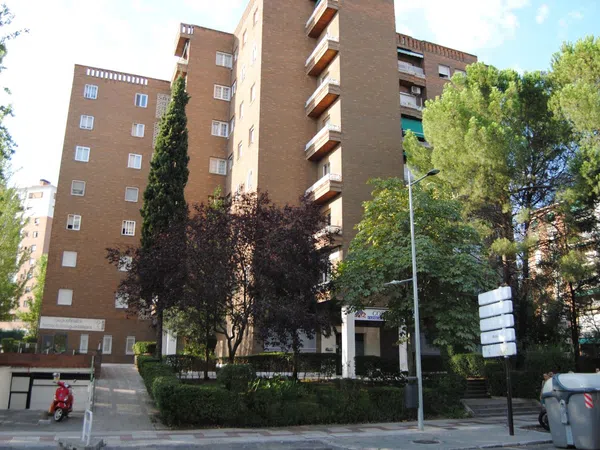 Piso en calle de la Constitución, 3