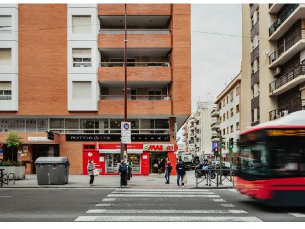 Alquiler de piso en Virgen de Lujan, 23 - Foto 1