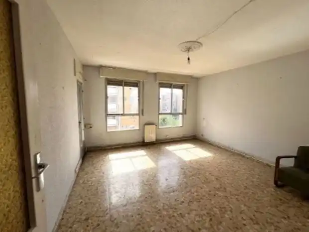 Piso en  Carrer Progrés 122 - Foto 2