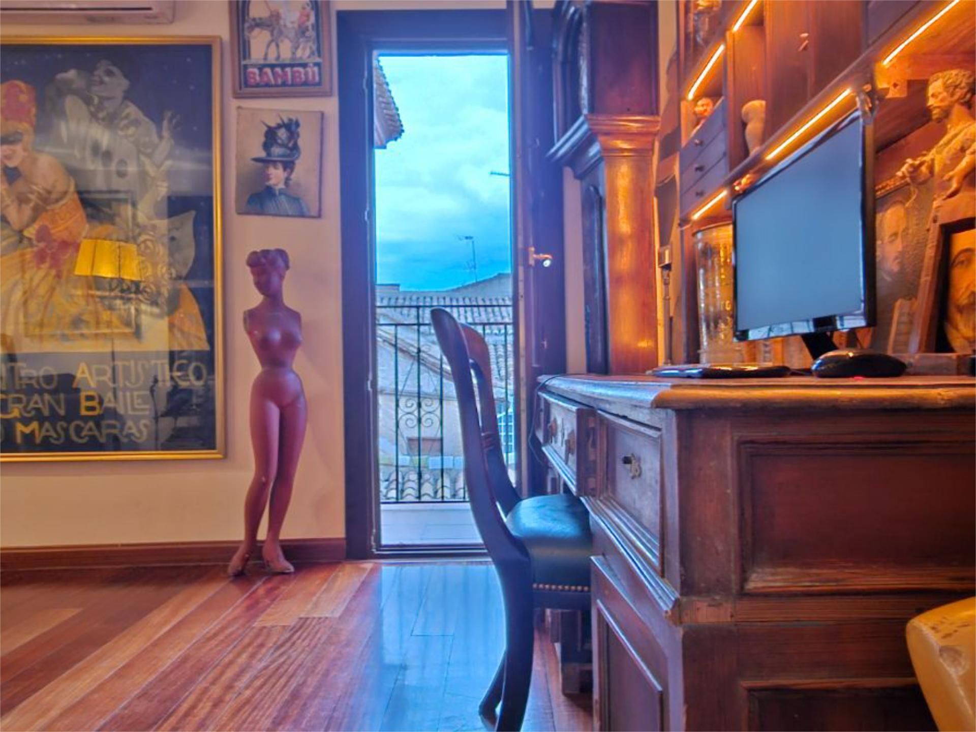 Piso en  Calle Verónica de la Magdalena 27 - Foto 5